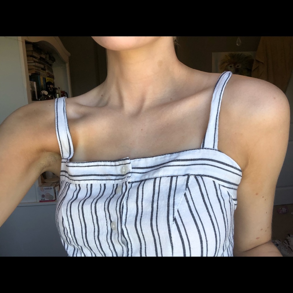 Brandy Melville Summer top